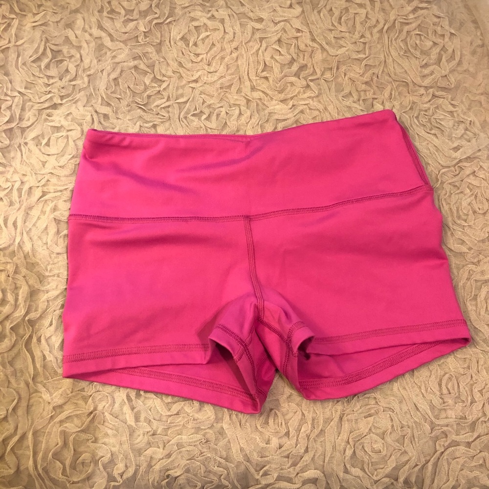 Fleo Shorts